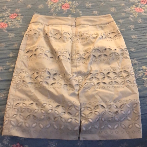 WHBM skirt - Picture 3 of 4